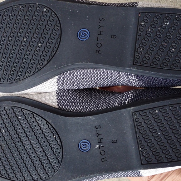 Rothys Size 6 Shoes - Picture 15 of 16